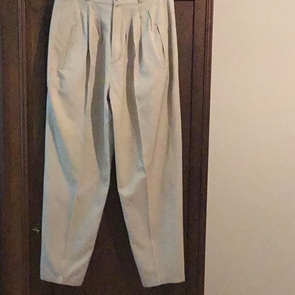 Anne Pinkerton beige pants, size 8 like new, 53% silk and 47% cotton. - Picture 1 of 2
